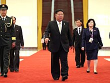 Ким Чен Ын ознакомился с работами над "новым секретным подводным оружием"