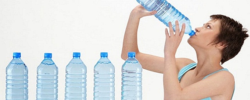 Ученые выяснили, сколько воды нужно пить человеку ежедневно