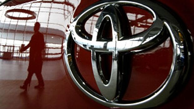 Toyota Crown получает спортивное «обмундирование»