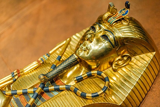 Ученые доказали "внеземное происхождение" кулона Тутанхамона