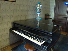 Волшебная музыка и необычная выставка: музей Скрябина отмечает 100-летие