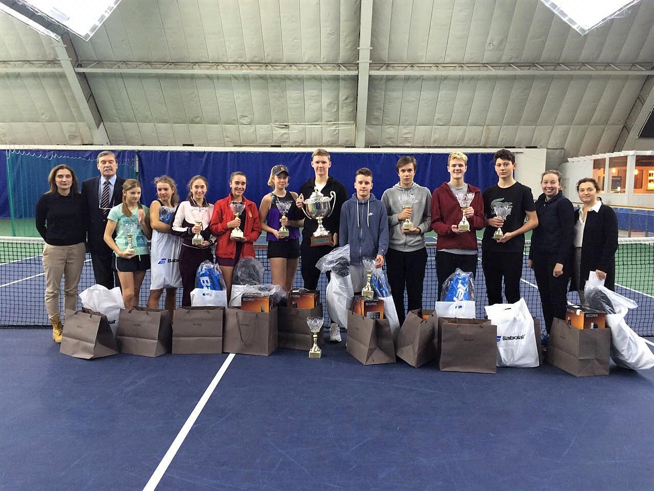 Юные теннисисты ЦСКА стали лучшими в открытом первенстве клуба
