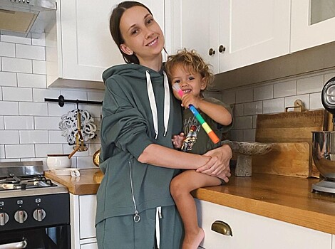 Актриса Настя Цветаева рассказала, как отучила 2-летнего сына от совместного сна