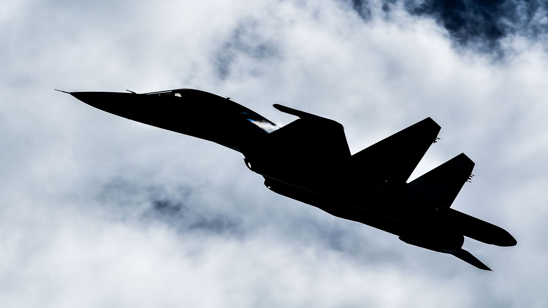 Минобороны России сообщило об ударах экипажей Су-34 по объектам ВСУ