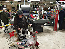 Российский губернатор предложил «карать на месте» спекулянтов за повышение цен