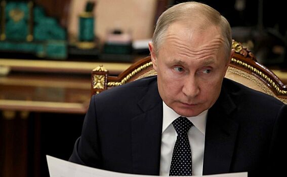 "Воровать и грабить": Общественники и руководители просят Путина внести послабления