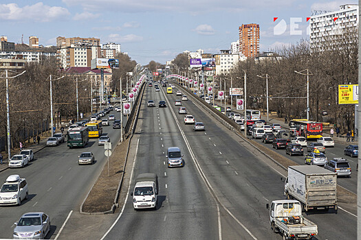 Километровая пробка образовалась на федеральной трассе из-за мелкого ДТП в Приморье
