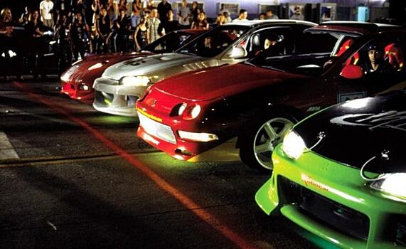 Автоэксперты: Цвет выхлопных газов поможет водителю определить неполадку автомобиля