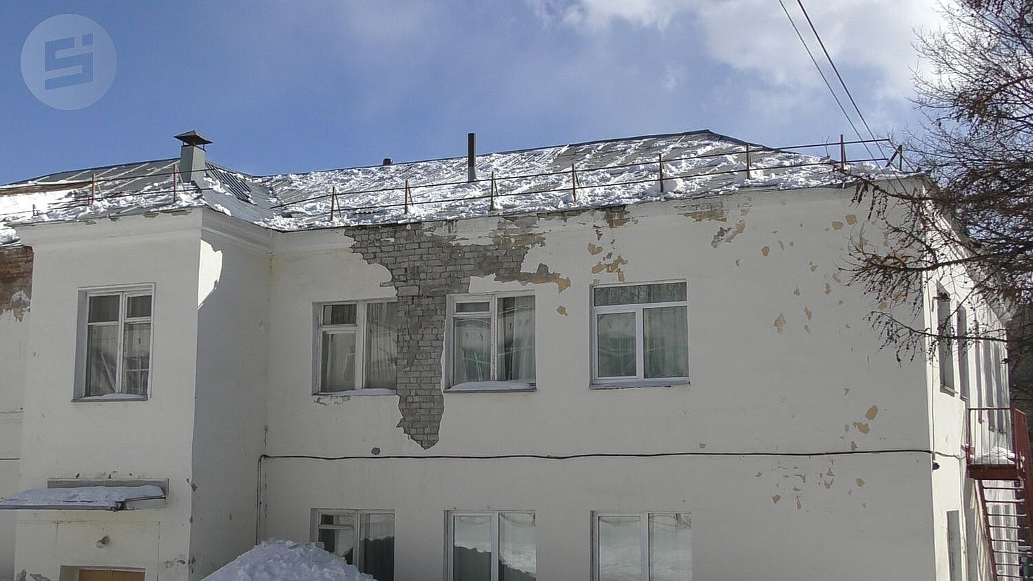 В старейшем детском саду Ижевска протекла ветхая крыша