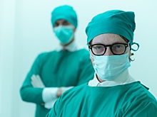 Врачи спасли жизнь мальчику после падения из окна