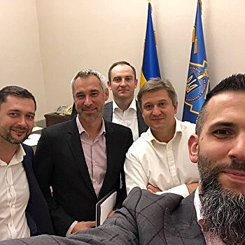 «Союз меча и орала»: министры Порошенко и Зеленского совместно создают новый проект