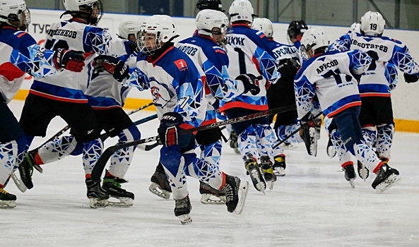 В Волгограде проходит этап Всероссийского детского хоккейного турнира