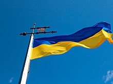 Политика двойных стандартов: как на Украине пытаются забыть русский язык и отказаться от вакцины «Спутник V»