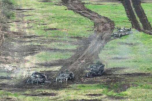 Саперам выдали премию за подрыв западных бронемашин ВСУ на минах