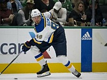 NHL.com о дубле и необычном праздновании Бучневича: на веслах привел «Блюз» к победе