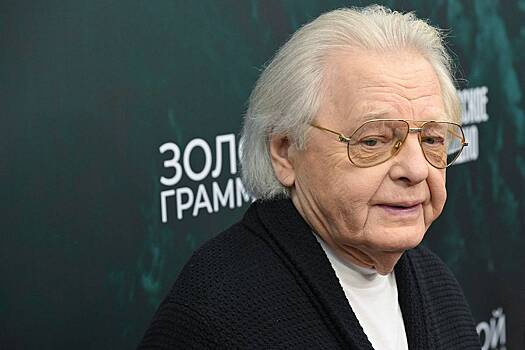 80-летнего Юрия Антонова госпитализировали