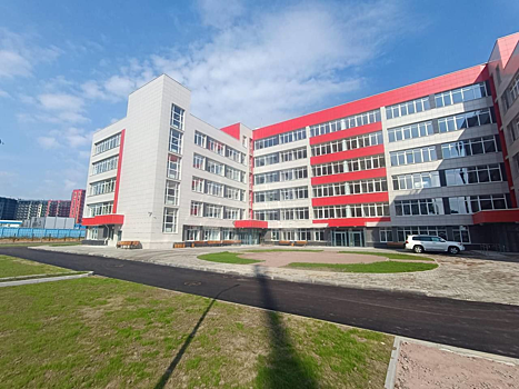 В Мурино сдали новую поликлинику