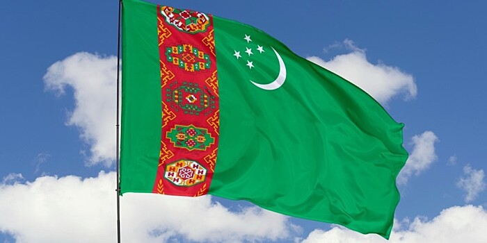 В Туркменистане отмечают День Конституции и государственного флага