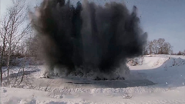 Взрыв на реке: как саперы ЦВО борются с ледяными заторами на Алтае