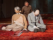 Выходные 1–3 октября: премьера спектакля «Двое» и выставка в мультимедиа‑галерее «Лес»