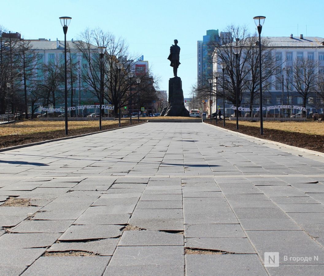 Журналисты проверили благоустройство в центре Нижнего Новгорода после зимы