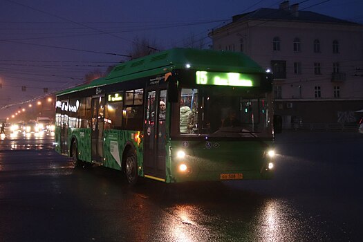 Новые экологичные автобусы вышли на челябинский маршрут №15