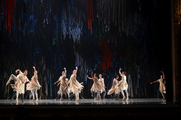 Артисты Лири Вакабаяси и Кубаныч Шамакеев покинули Челябинский театр оперы и балета