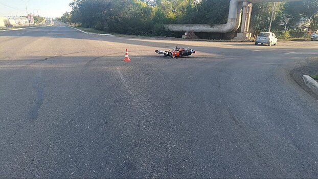 В Оренбурге в ДТП пострадал 56-летний водитель мотоцикла