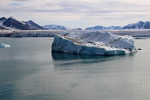 Уникальное российское судно станет ведущей научной базой в Арктике