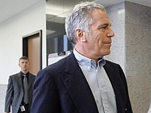 В файлах Эпштейна нашли упоминания девушек из Саратова и Самары