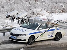 Автоинспекторы обстреляли авто с подростком за рулем