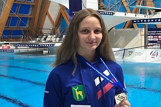 Представительница Подмосковья выиграла серебро на первенстве Европы по прыжкам в воду