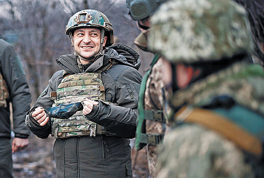 Почему украинская элита мечтает о войне и оскорбляет соседей