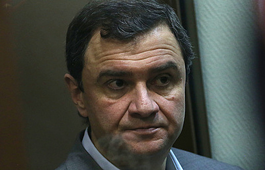 Прокуратура настаивает на пятилетнем сроке заключения для Пирумова и штрафе в 1 млн рублей