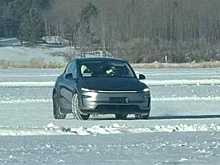 Обновленную Tesla Model Y выпустили на снег