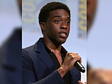 Роль в фильме «Ма Рейни» посмертно принесла Чедвику Боузману «Золотой глобус»