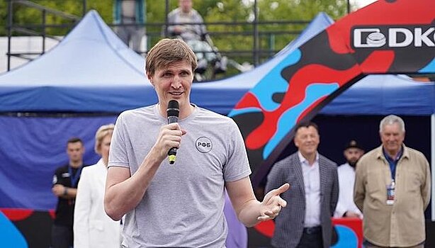 Андрей Кириленко посетил открытие Центра уличного баскетбола в Твери