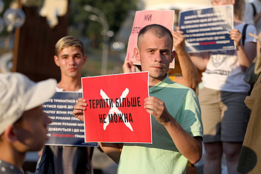 Зеленский, блогеры и певцы готовы захватить Раду