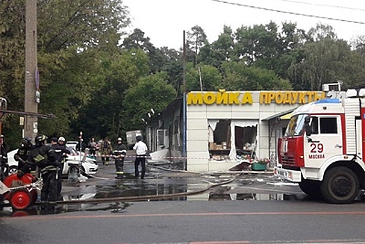 При взрыве бытового газа в московском кафе пострадали 12 человек