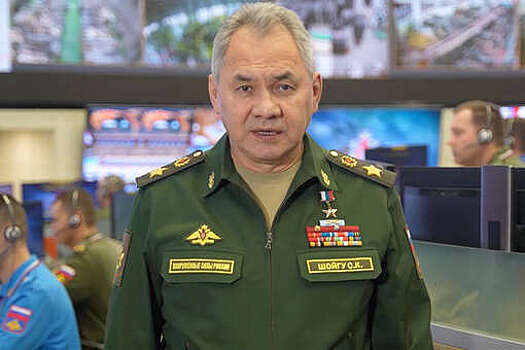 Шойгу заявил о наращивании боевой мощи России поставками современного оружия