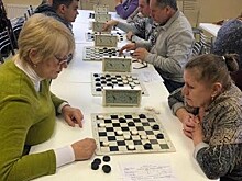 Команда из Западного Дегунина стала призёрами окружных соревнований по шашкам