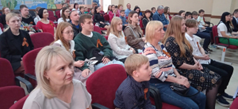 В Самарской области юные школьники получают первые паспорта в торжественной обстановке