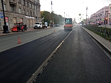 В Петербурге за год отремонтировали 900 тыс. кв. м дорожных покрытий
