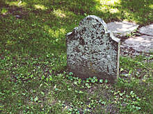 Почему нельзя ничего забирать с кладбища