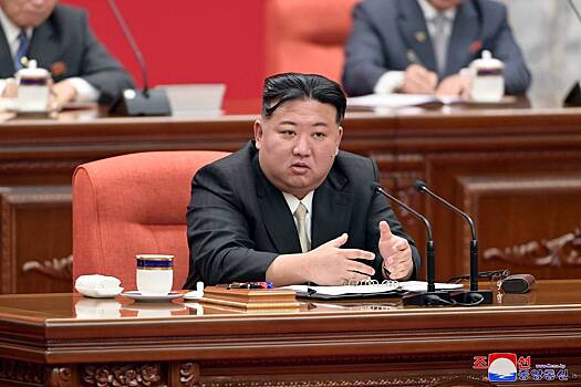 Ким Чен Ын предложил узаконить враждебный статус Южной Кореи