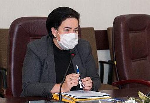 Дятлова: автобусы не выпускаем на линию по нескольким причинам