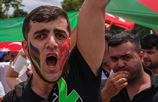 Стычки между азербайджанцами и армянами: насколько масштабна проблема и как к этому относятся местные жители?