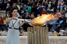 Греция передала олимпийский огонь организаторам Олимпиады-2018