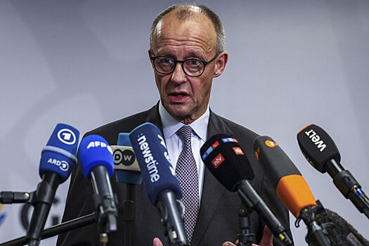 Мерц обвинил Путина в намерении восстановить СССР