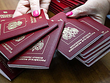 Биометрический загранпаспорт РФ временно нельзя будет оформить в диппредставительствах за рубежом